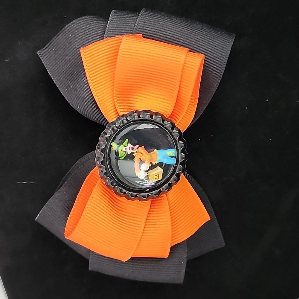 NWOT Goofy Halloween Hair Bow